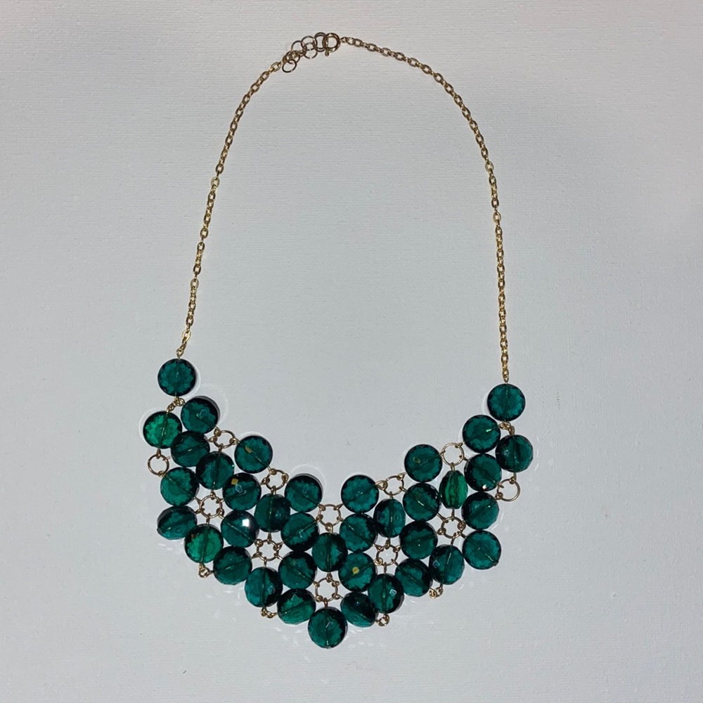 Beautiful green and gold statement necklace